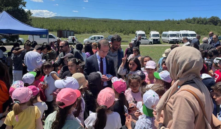 Dörtdivan’da akbaba şenliği düzenlendi