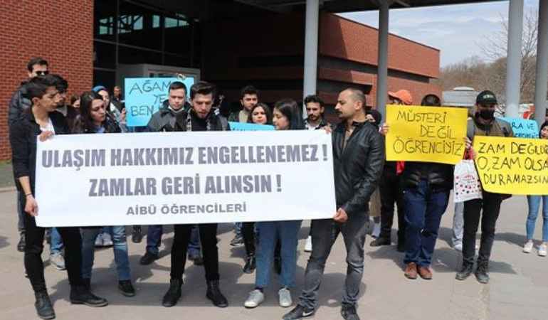 Öğrencilerden zam protestosu