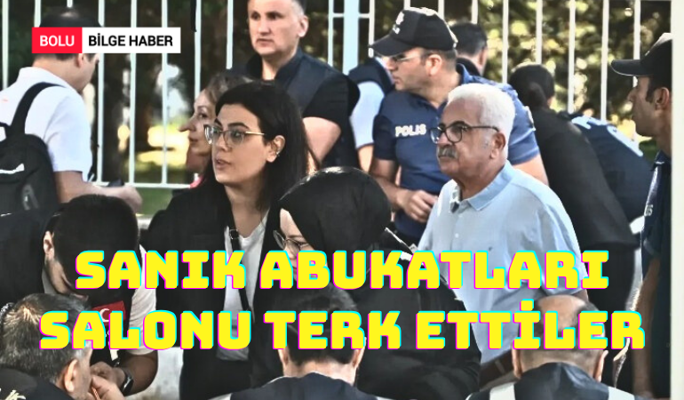 Sanık avukatları salonu terk ettı