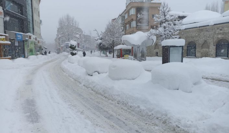 Son 72 yılın en yoğun yağışı